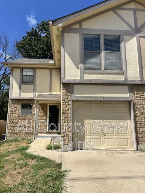 13330 Walnut St - Photo 2 of 19