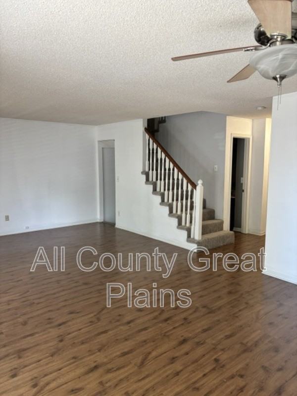 13330 Walnut St - Photo 3 of 19