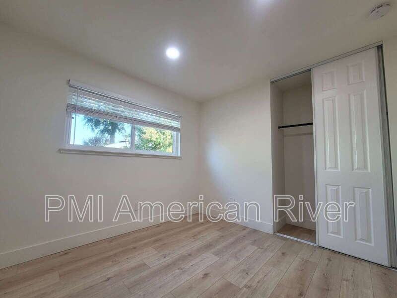 7933 Valley Green Dr - Photo 6 of 14