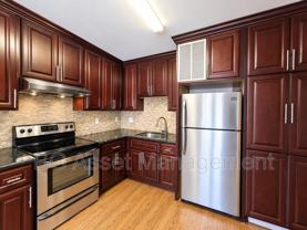 1459 Macarthur Blvd #32 - Photo 1 of 1