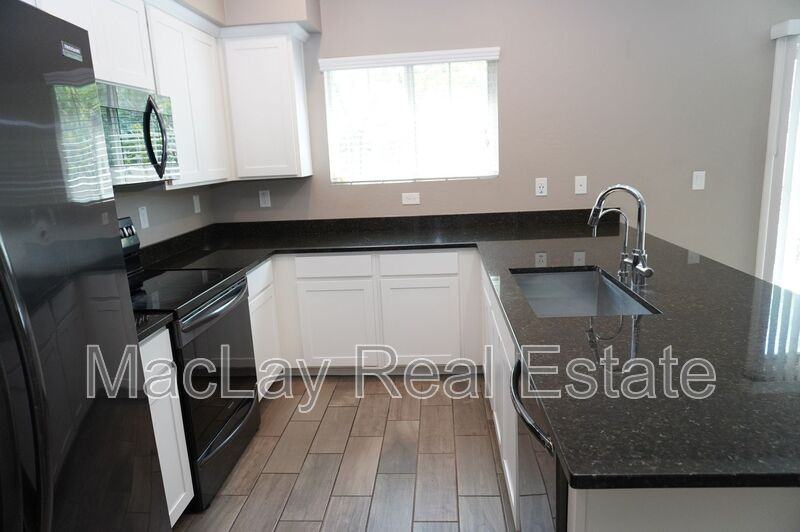1885 E Frye Rd #102 - Photo 3 of 32