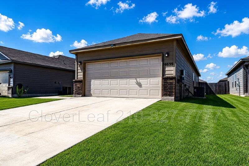 14635 Hackamore Way - Photo 3 of 30