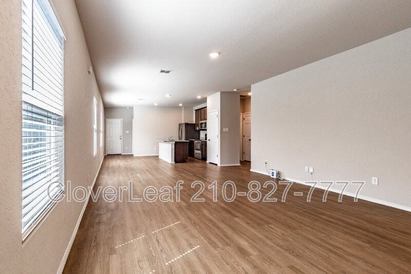 14635 Hackamore Way - Photo 6 of 30