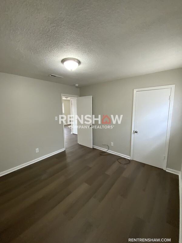 409 S Front St #411 - Photo 7 of 11