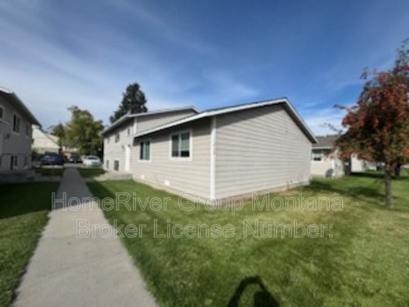 1412 S 2nd St W #B - Photo 2 of 12