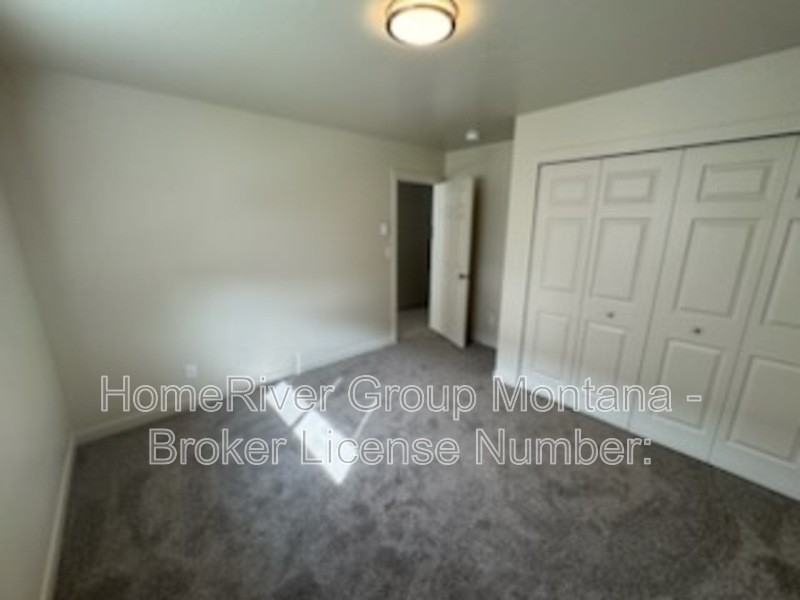 1412 S 2nd St W #B - Photo 6 of 12