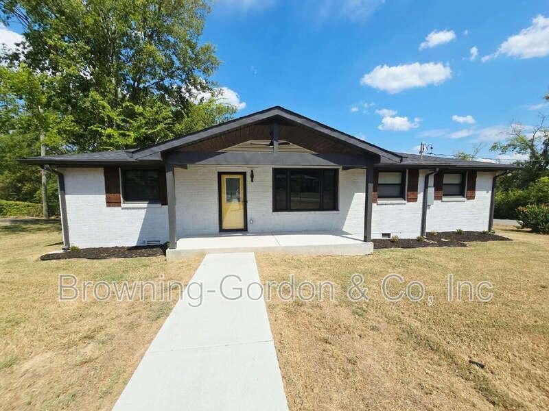 1601 Haynes Meade Cir
