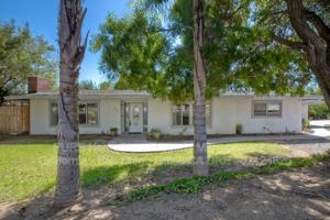 featured image of 2135 E El Norte Pkwy