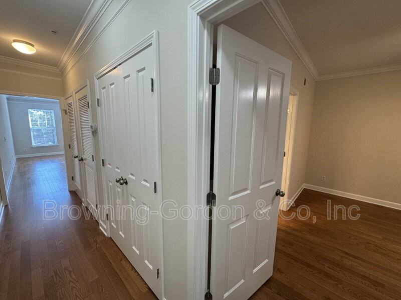2310 Elliott Ave #310 - Photo 3 of 17
