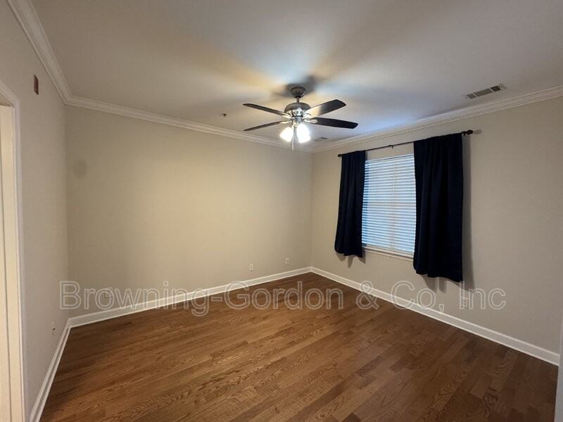 2310 Elliott Ave #310 - Photo 4 of 17