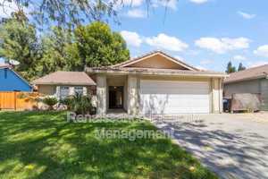 featured image of 445 W Deerwood Ln