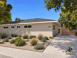 featured image of 414 6th St