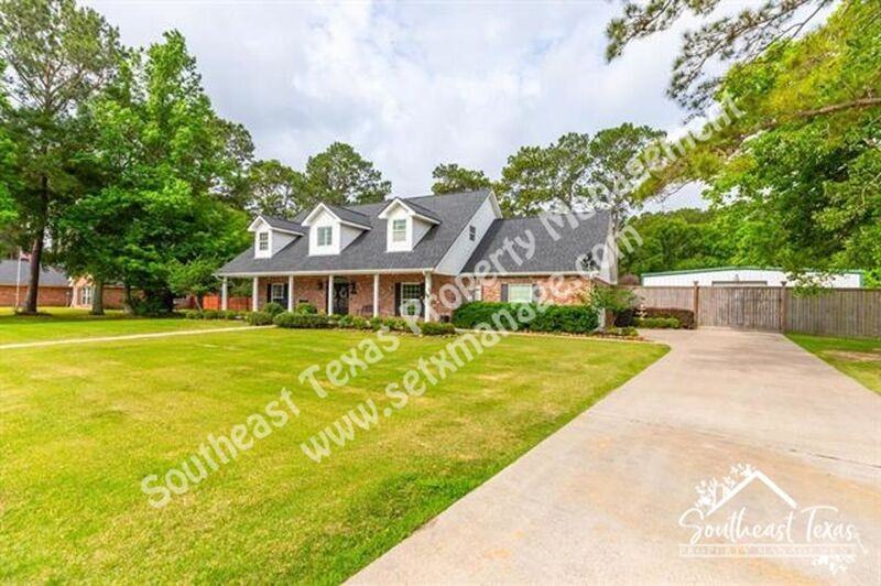 11320 Cathryn Ln - Photo 2 of 47