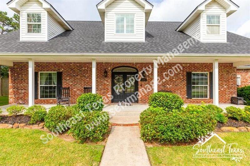 11320 Cathryn Ln - Photo 3 of 47