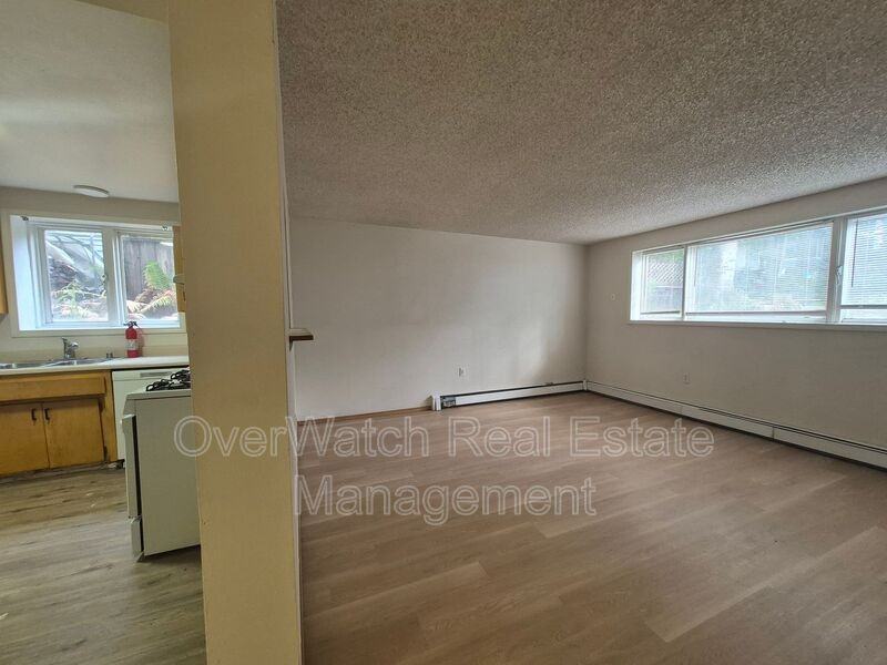 1507 W 45th Ave #2 - Photo 2 of 17