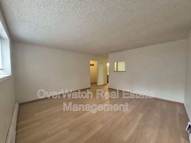1507 W 45th Ave #2 - Photo 3 of 17