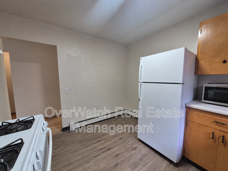 1507 W 45th Ave #2 - Photo 7 of 17