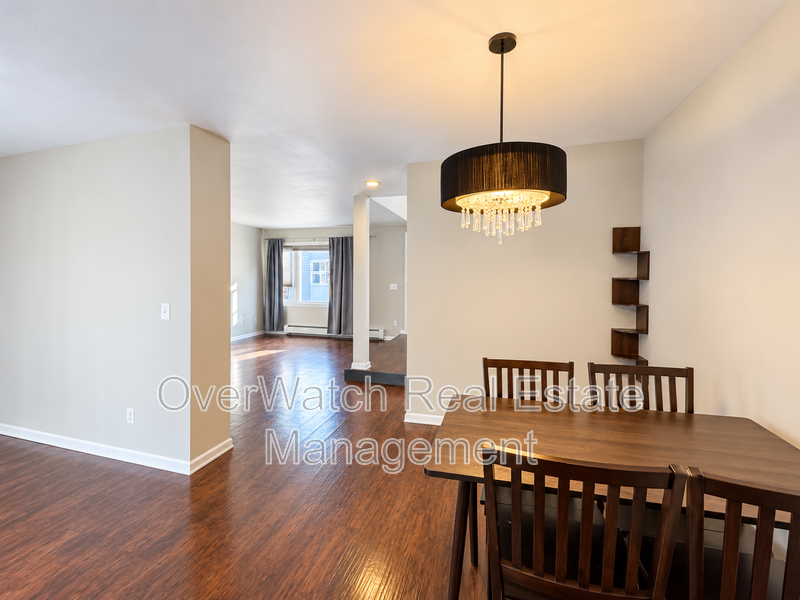 3230 Montclaire Ct #16B - Photo 3 of 25