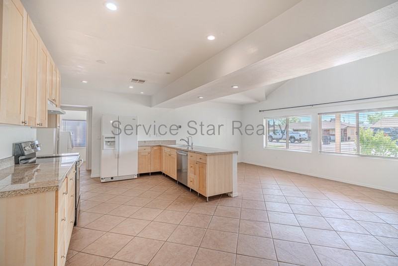 7 S Catalina St - Photo 7 of 30