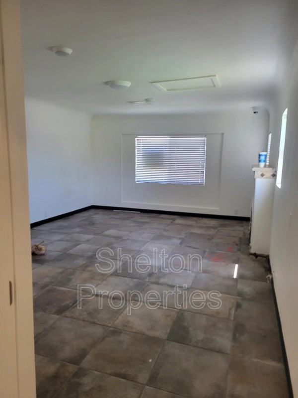 6810 S Central Ave #3 - Photo 5 of 16