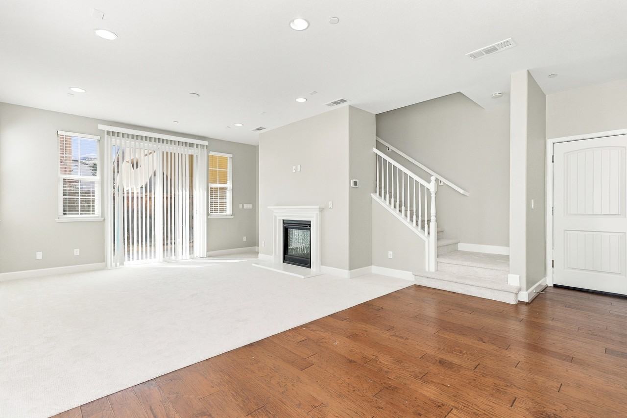 883 Blossom Rock Ln - Photo 2 of 20
