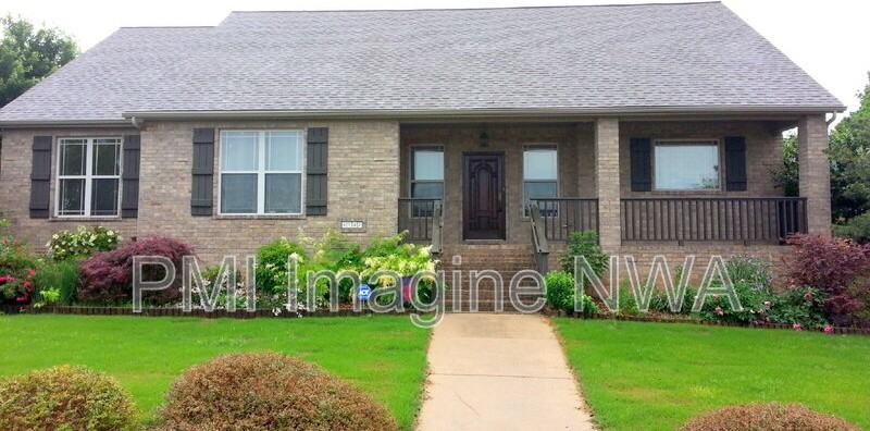 4747 W Mayflower Ct