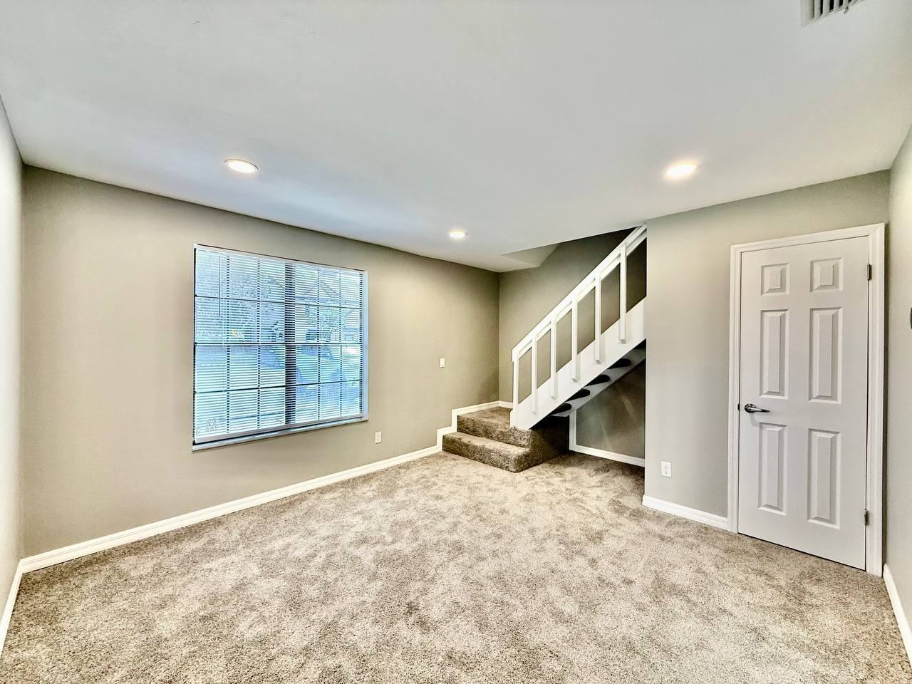 16596 Brigadoon Dr - Photo 3 of 47