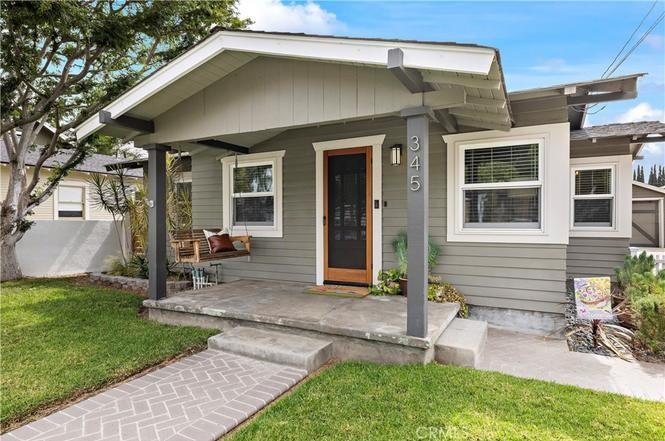 345 N Harwood St - Photo 2 of 25