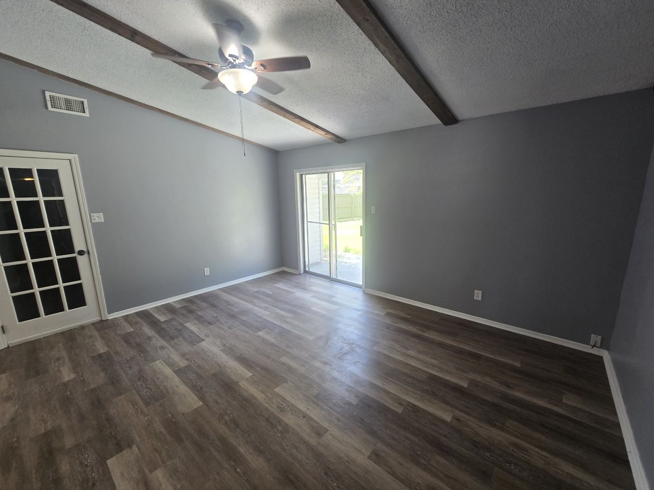 21 Meadowlark Dr - Photo 3 of 16