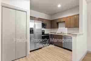 featured image of 1127 Alderson Ave #107