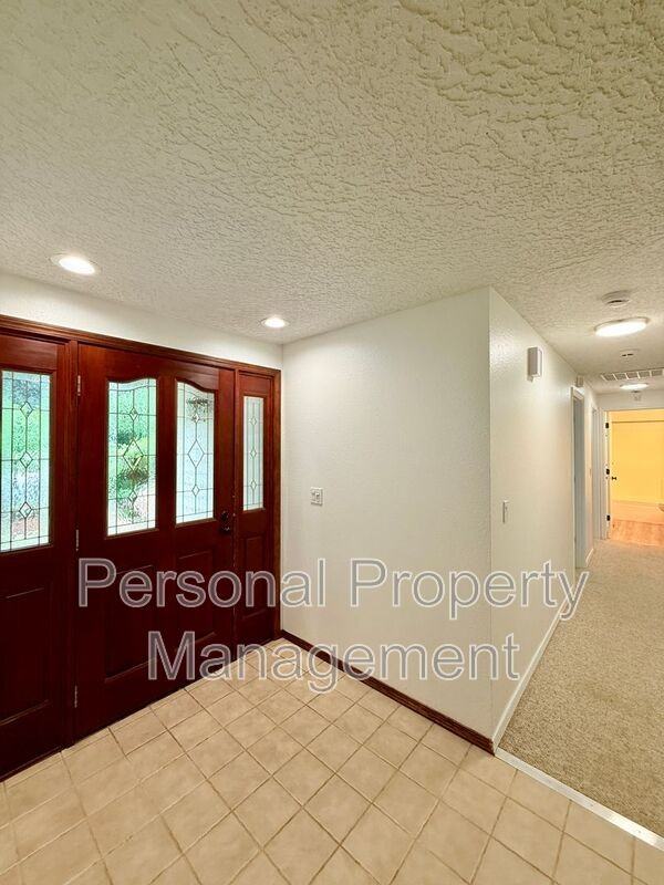 3401 Ne 124th Ave - Photo 2 of 41