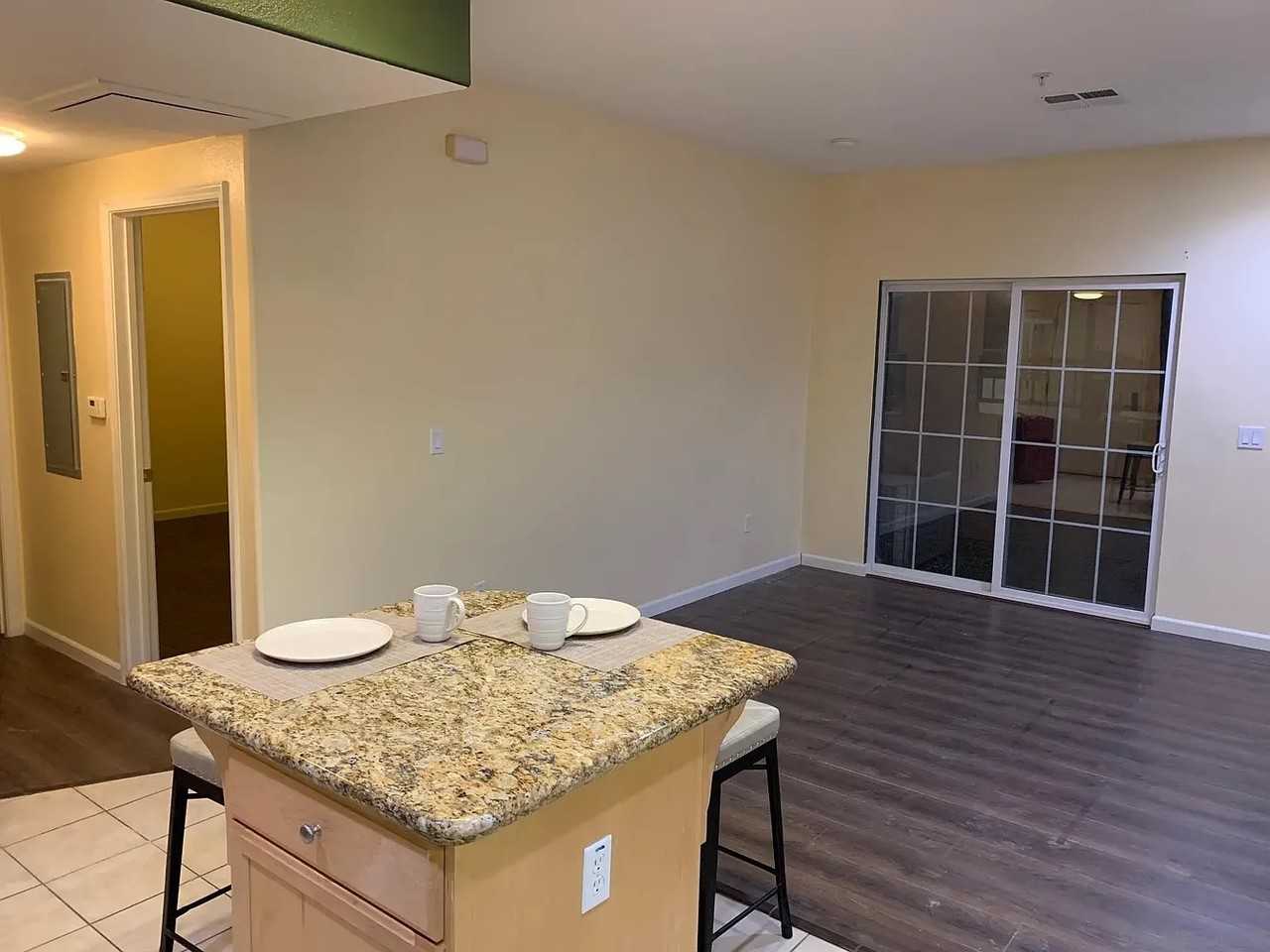 88 N Jackson Ave #104 - Photo 5 of 14