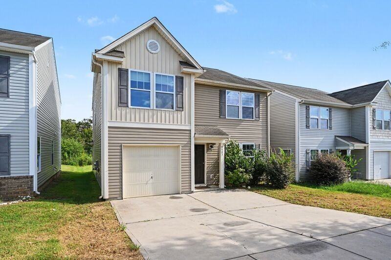 9503 Hanberry Blvd - Photo 3 of 26