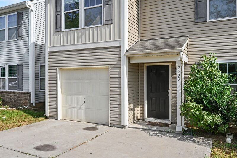 9503 Hanberry Blvd - Photo 5 of 26