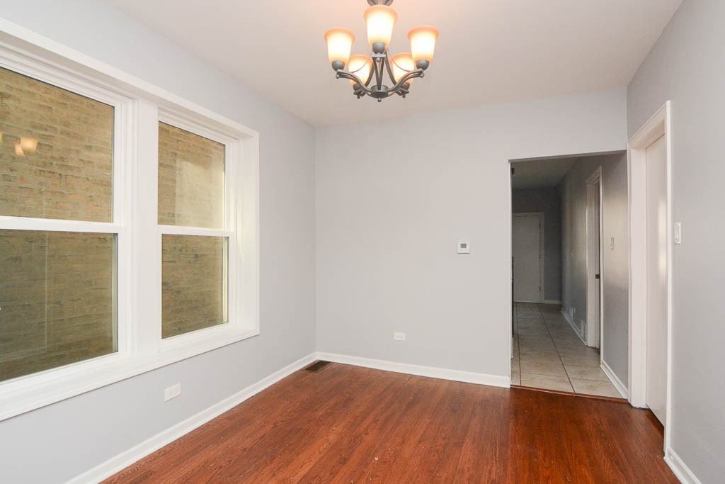 3642 N Albany Ave #8Q - Photo 6 of 20