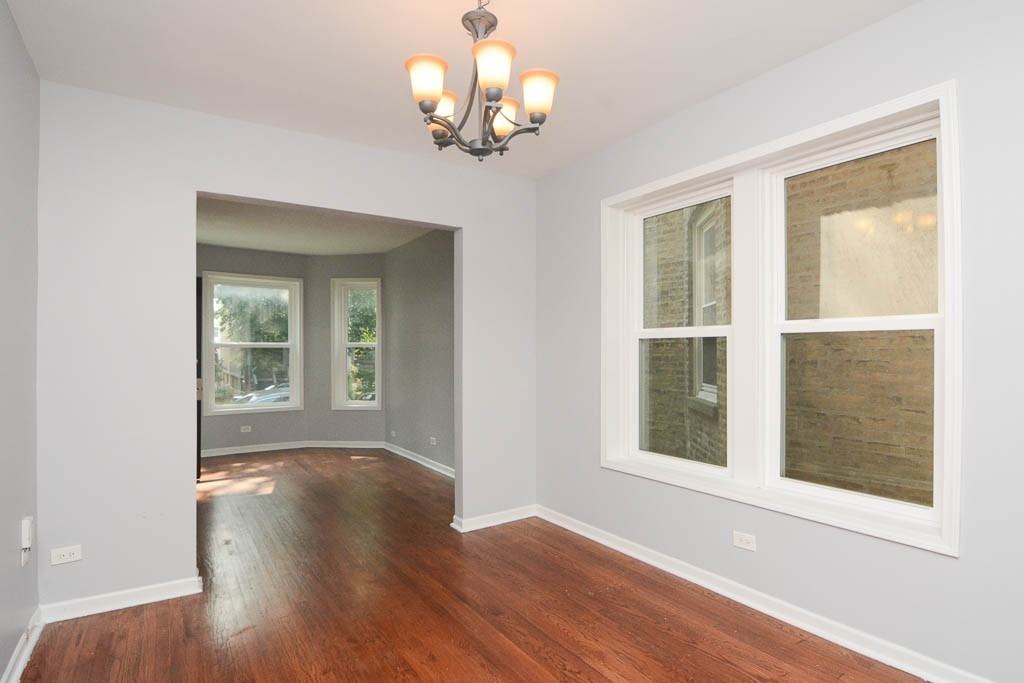 3642 N Albany Ave #8Q - Photo 7 of 20