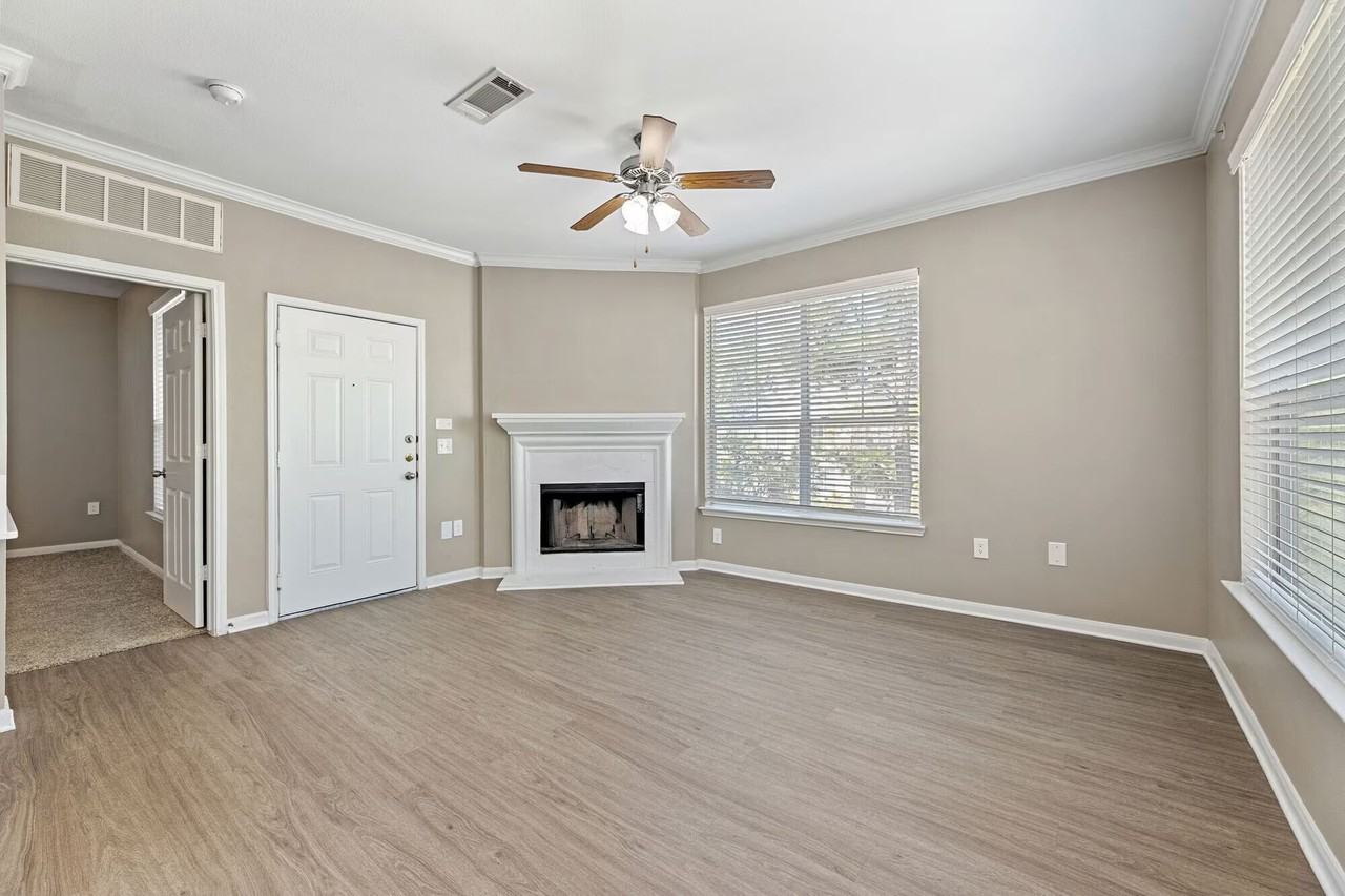 10221 Centrepark Dr #LS2 - Photo 3 of 11