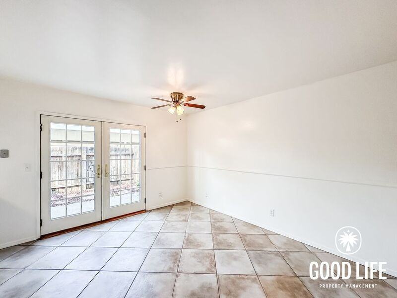 7887 Rancho Fanita Dr #B - Photo 6 of 20
