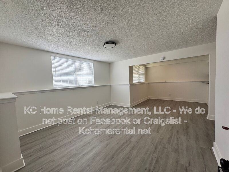 300 Osage St #E - Photo 5 of 13