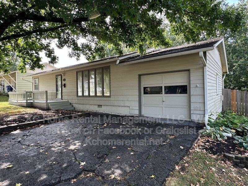6134 Glenwood Ave - Photo 2 of 31