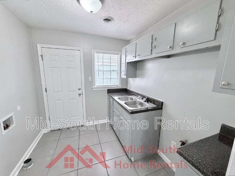83 Eastview Dr - Photo 7 of 16
