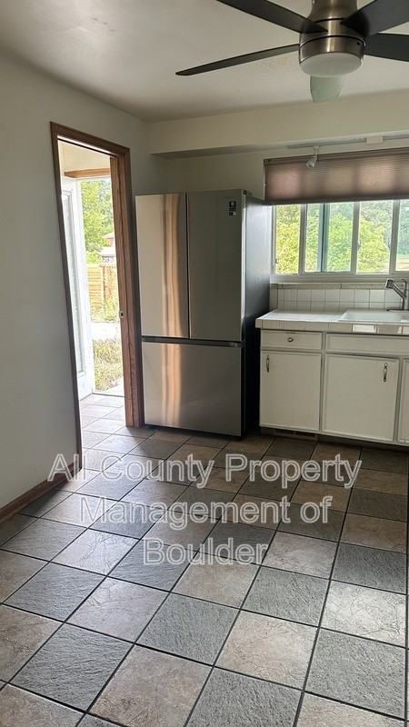 4690 Sioux Dr - Photo 6 of 12
