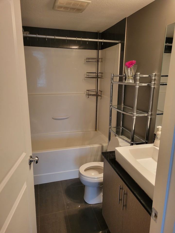 240 Skyview Ranch Road Ne - Photo 2 of 32