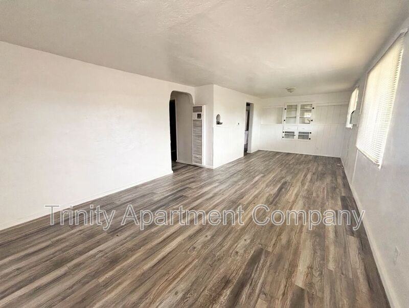 644 Louisiana Blvd Se - Photo 7 of 12