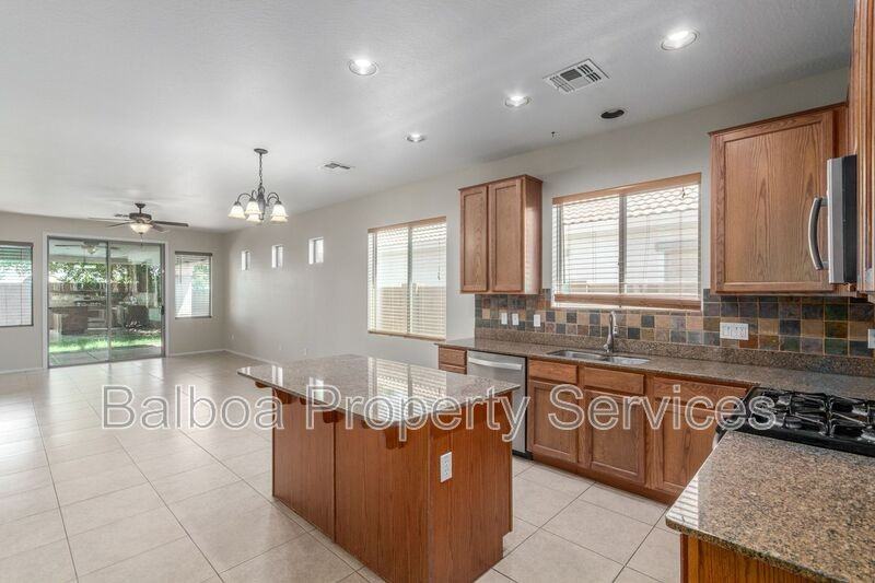 21534 E Domingo Rd - Photo 5 of 26