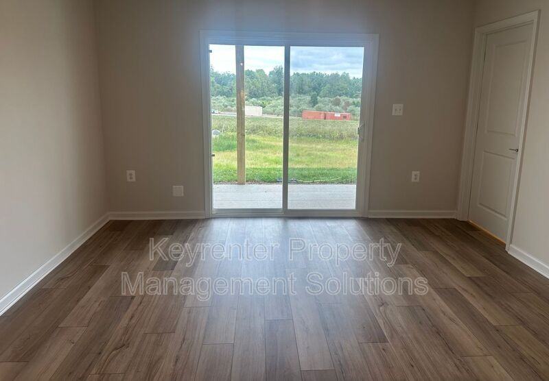 121 Gibraltar Drive - Photo 5 of 40