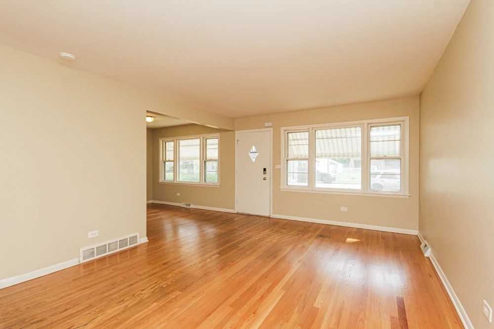 110 Englewood Ave #NA - Photo 5 of 13