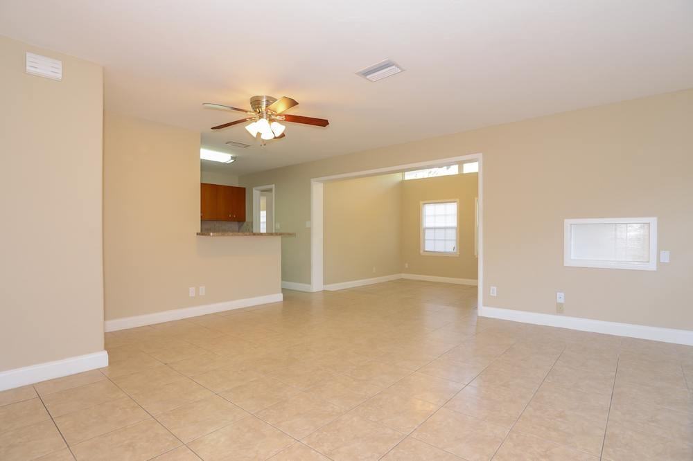 3707 Schwalbe Dr #NA - Photo 2 of 13