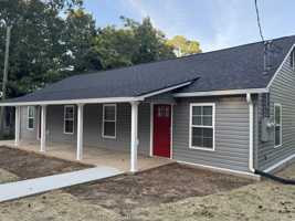 featured image of 1001 S Fant St #B