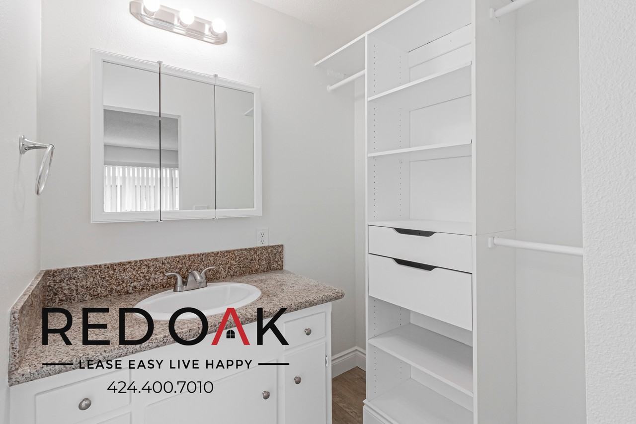 7466 Rosemead Blvd - Photo 7 of 11